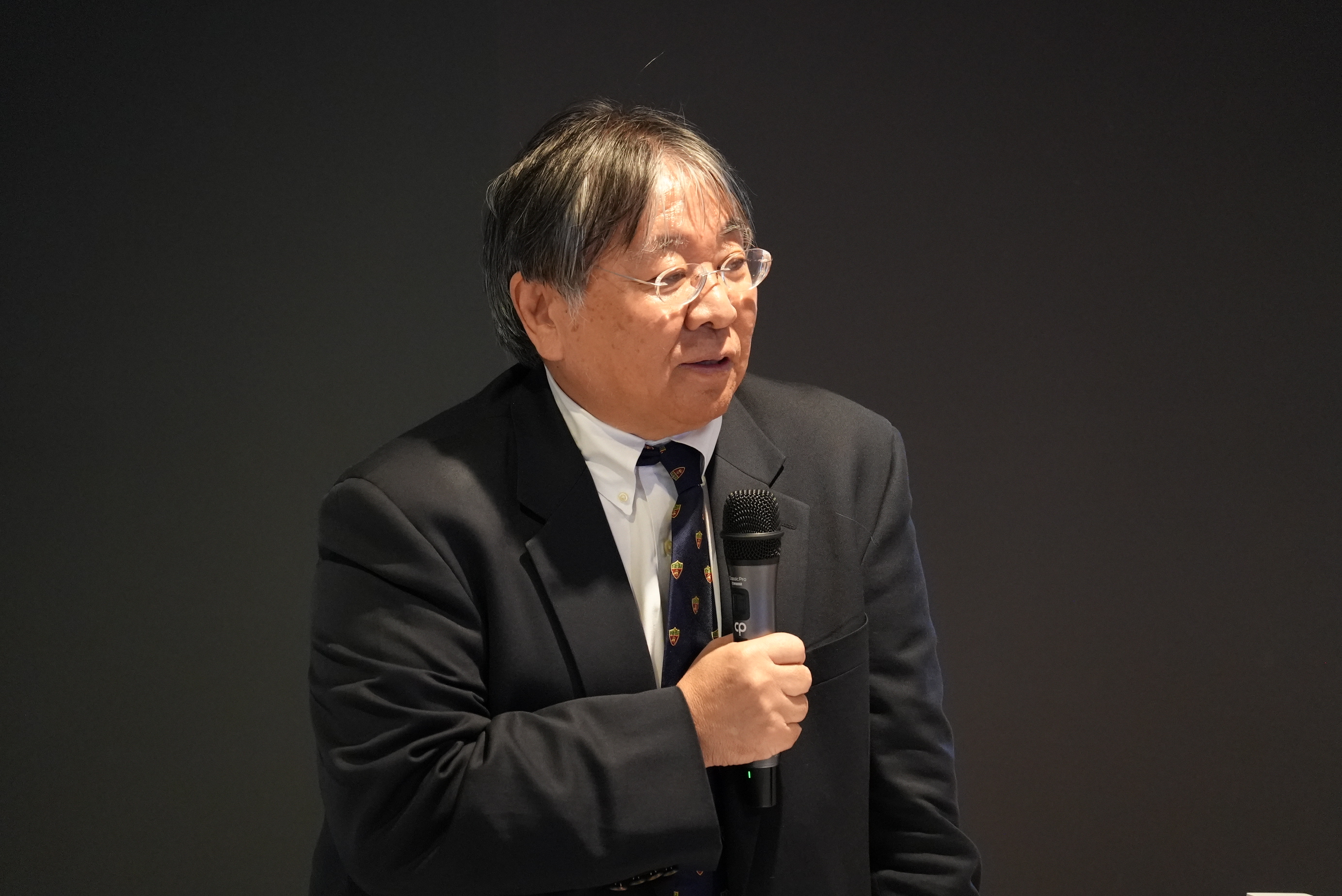 一般財団法人未来医療推進機構 理事長 澤 芳樹先生のご講演の様子