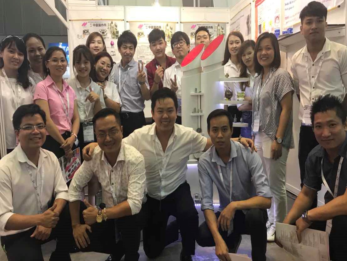 株式会社中農製作所職場風景