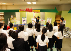 見学の様子