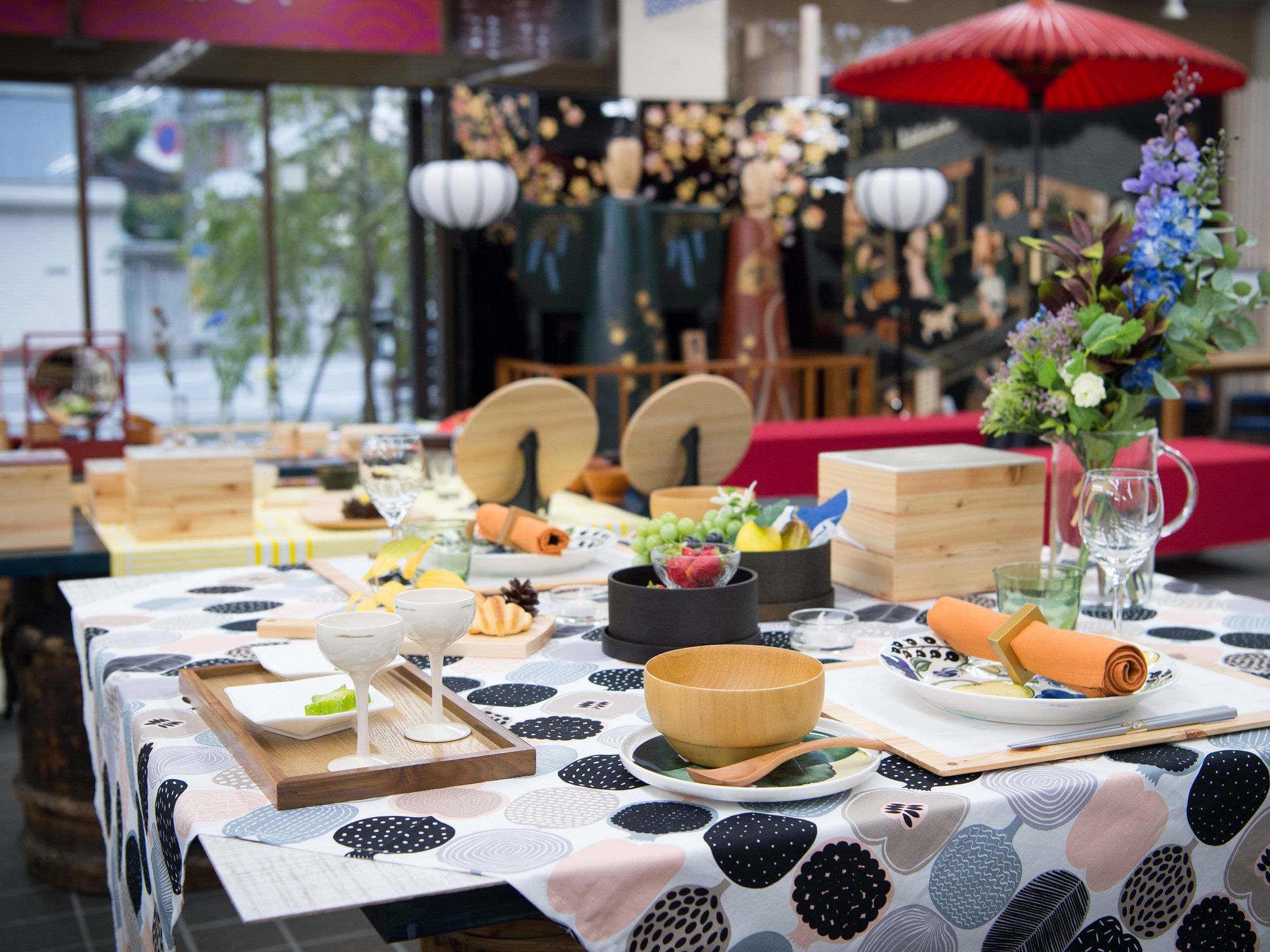 Kishu Lacquerware Traditional Industry Center (Uruwashi-kan)