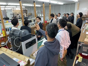 アトツギ×知財　先輩企業訪問　講義風景2