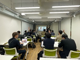 商標権の活用〜ネーミング、ブランディングと知財〜 講義風景2