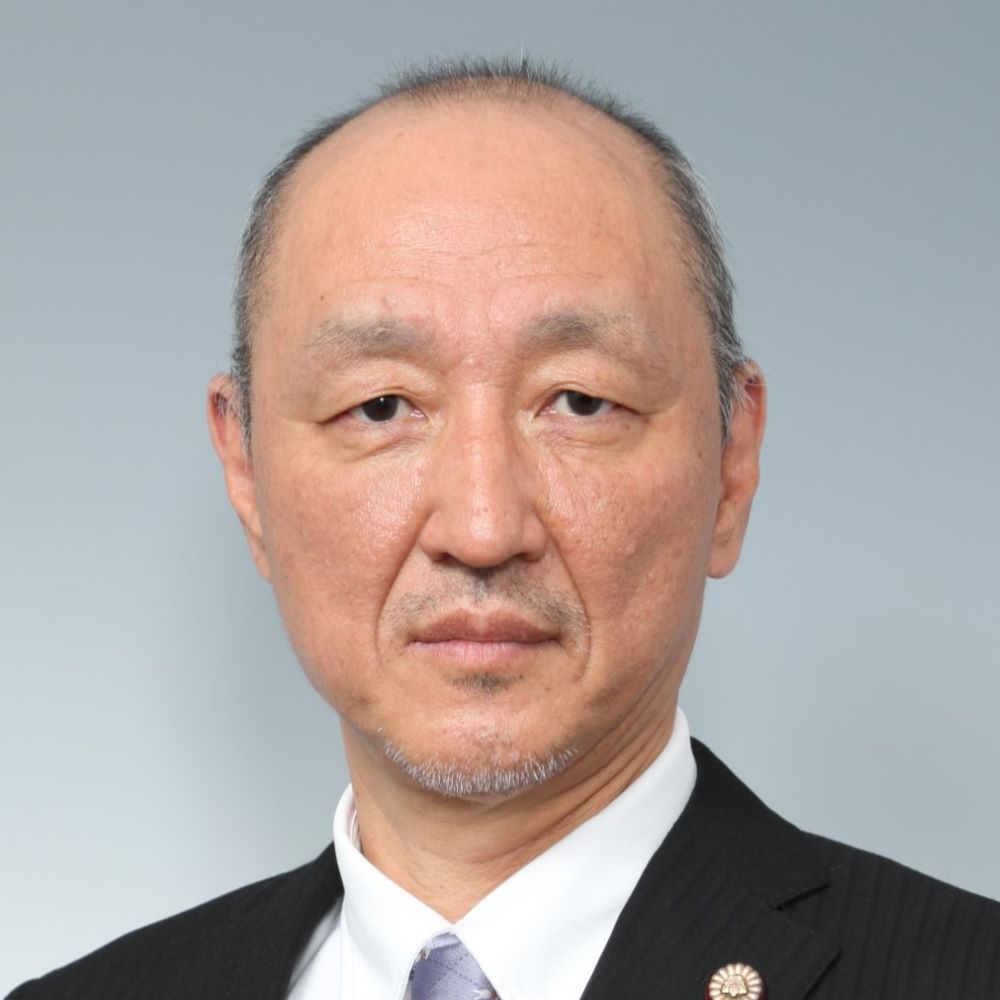 上羽　秀敏