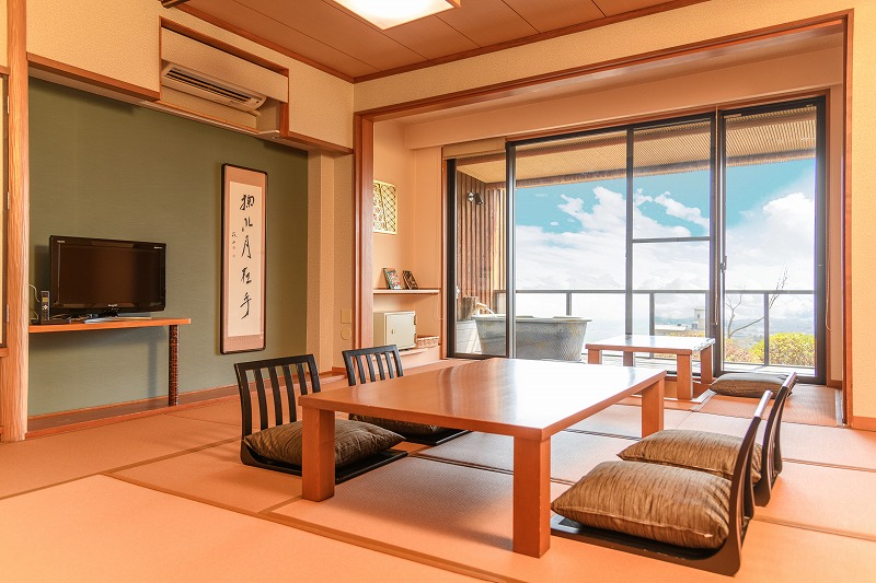 里湯昔話　雄山荘