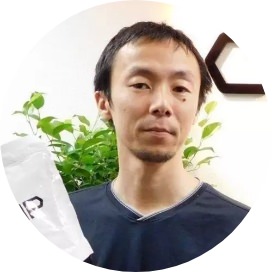 鈴木優太