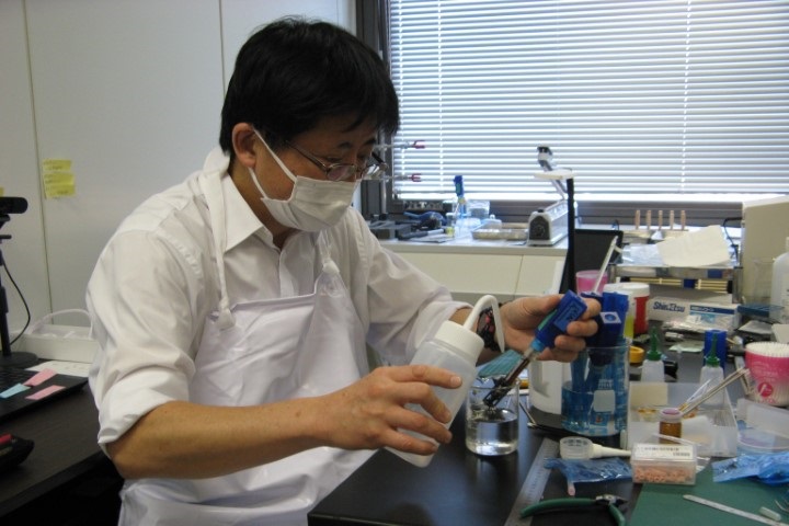 ラボでの試験の様子