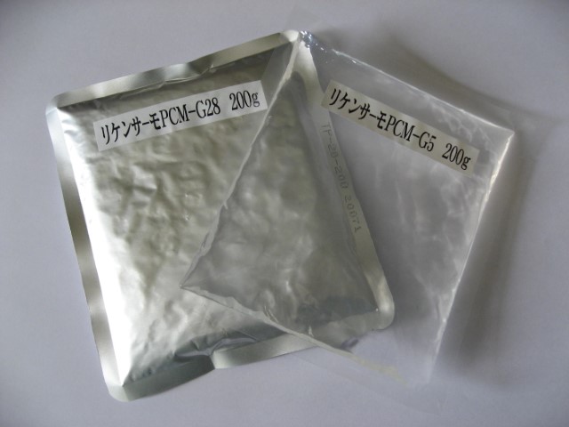 ゲル状の潜熱蓄熱材をパウチに封入