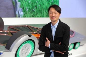 日野自動車株式会社　関口氏
