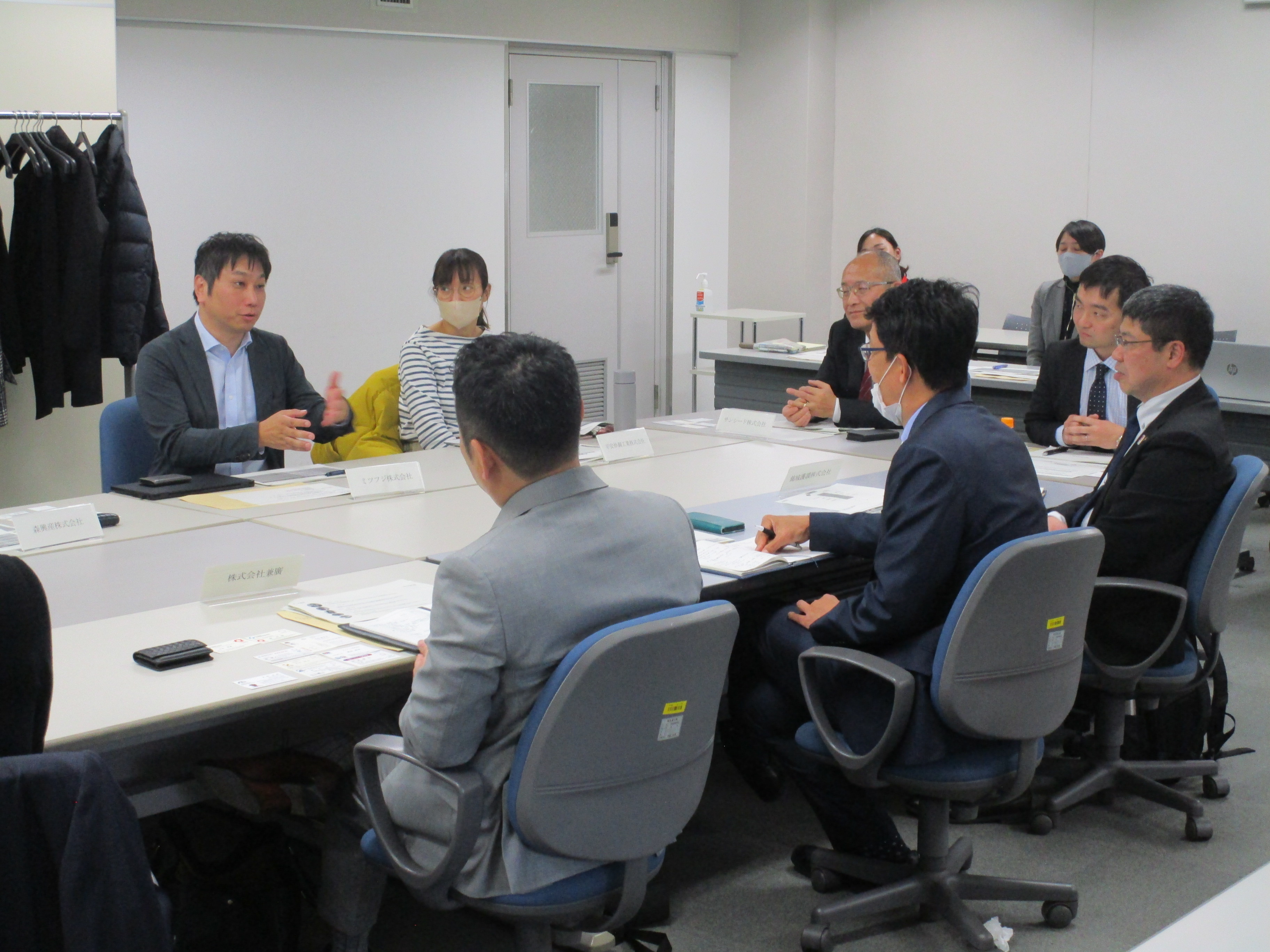 ワイガヤ会議様子2