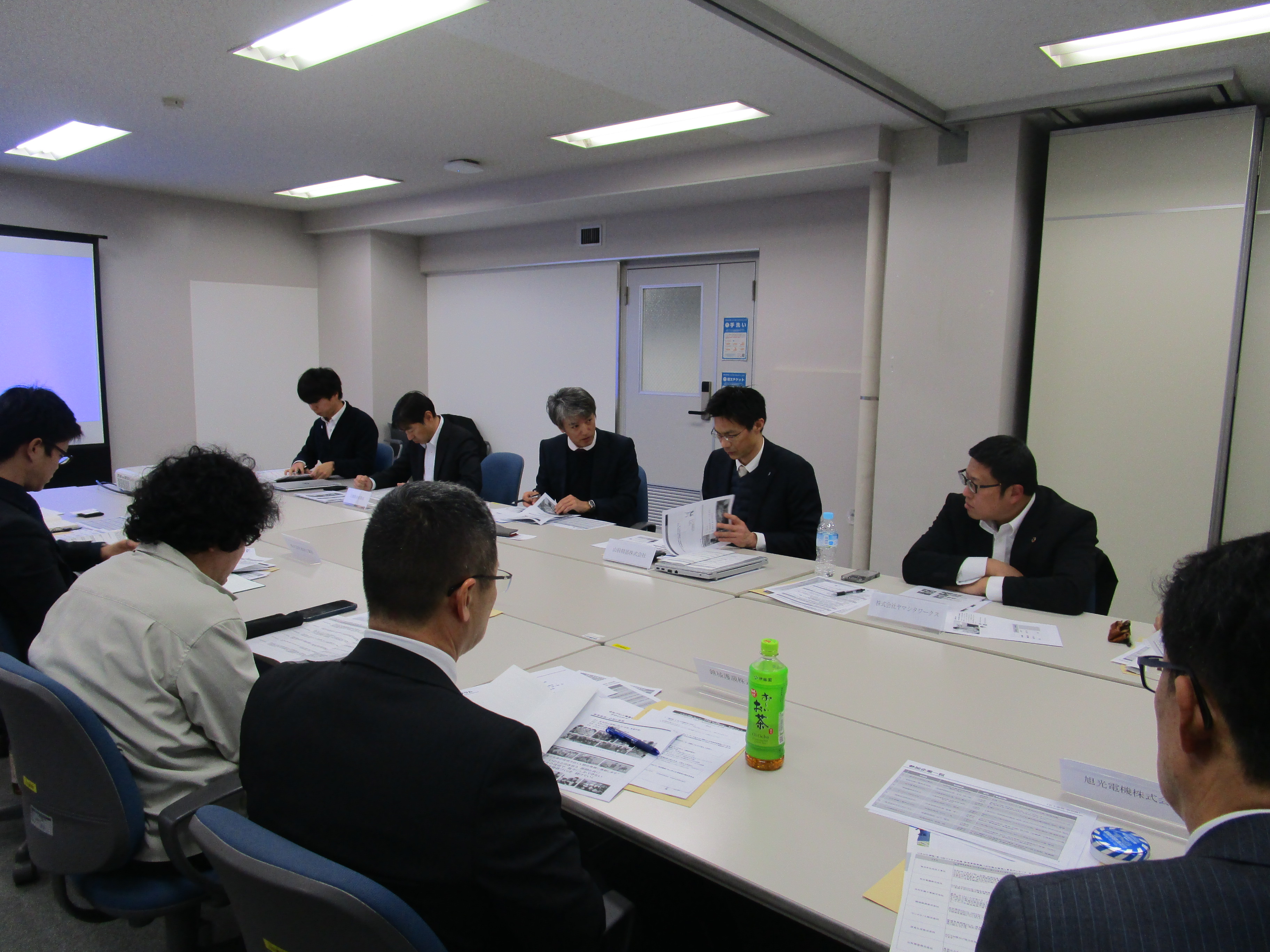 ワイガヤ会議様子3
