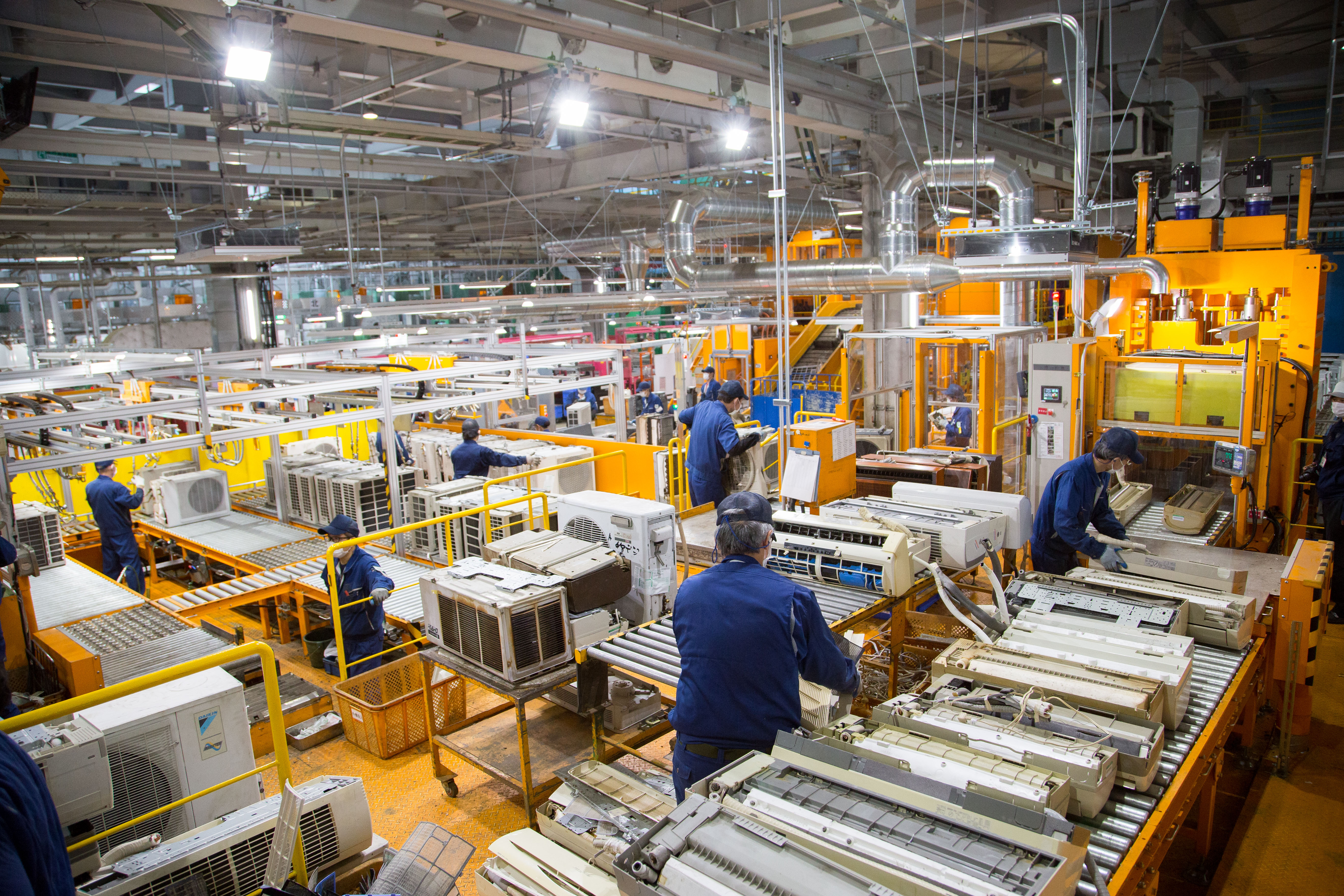 The tour of the recycling process